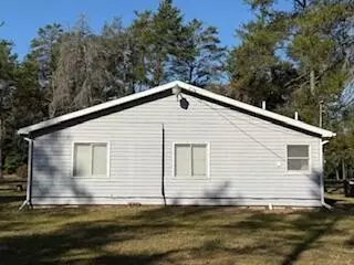 Exterior - 11491 Pines Trl, Roscommon, MI 48653 photo 5 of 8