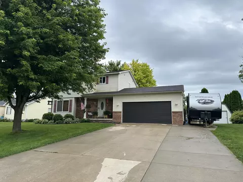 1023 King James Ct, Vassar, MI 48768