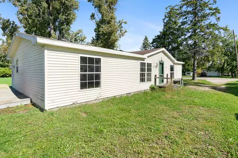 207 N Western Ave, Cheboygan, MI 49721