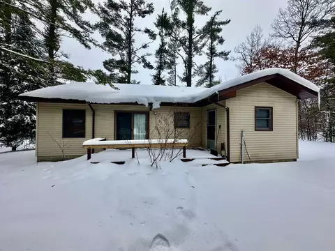 2698 Newatch Ave, Grayling, MI 49738