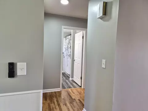 Entry Way - 2299 Lavelle Rd, Flint, MI 48504 photo 3 of 17