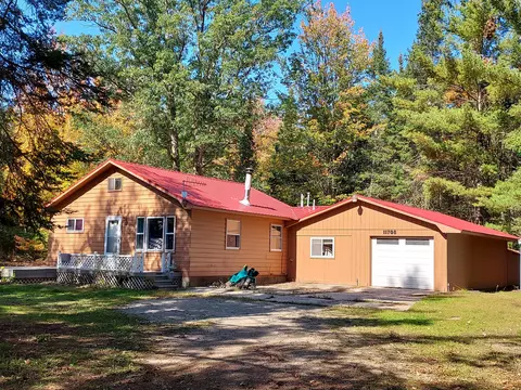 11708 Field St, Atlanta, MI 49709