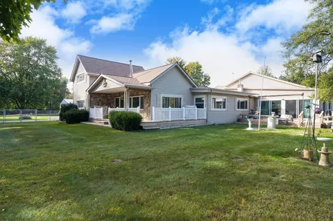 12304 W Ferden Rd, Oakley, MI 48649