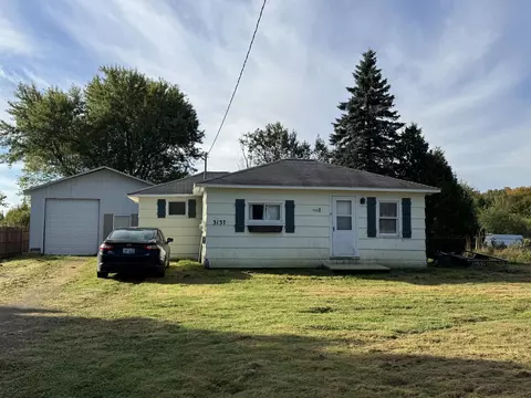 3137 W 10 Mile Rd, Dafter, MI 49724