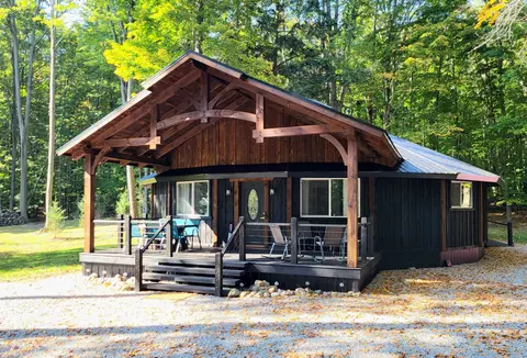 134 S Atchison Rd, Harrisville, MI 48740