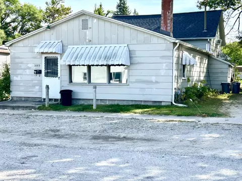 1089 Dettloff St, Rogers City, MI 49779