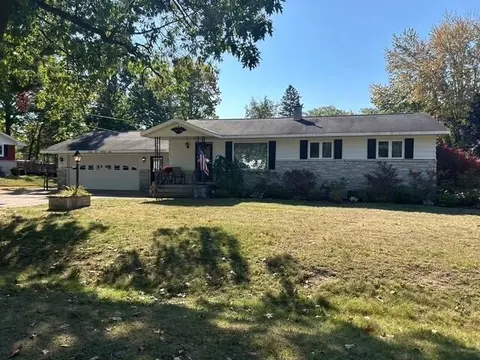 2401 Couture St, Ossineke, MI 49766