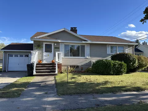1302 S Third Ave, Alpena, MI 49707