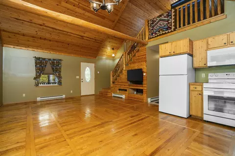 9781 Wayland Dr, Frederic, MI 49733 photo 7