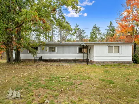 3026 Bittersweet Rd, Lewiston, MI 49756