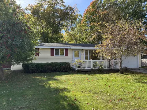 2175 Hobbs Dr, Alpena, MI 49707