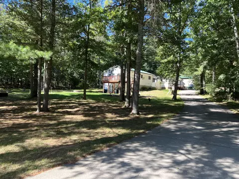Exterior - 1941 High Rd, Roscommon, MI 48653 photo 16 of 19