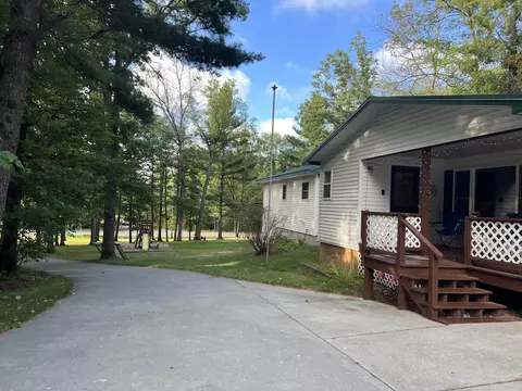 Exterior - 1941 High Rd, Roscommon, MI 48653 photo 13 of 19