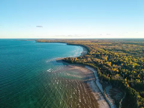 1 Wreck Rd, Alpena, MI 49707