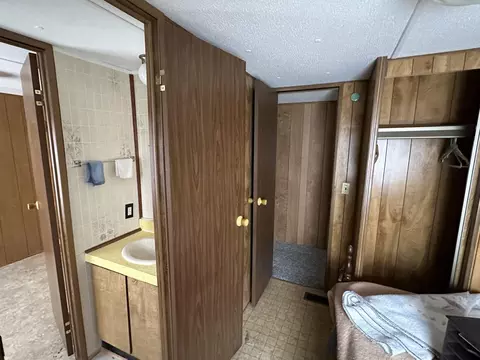 Bath - 4251 W Pinecrest Rd, Grayling, MI 49738 photo 1 of 3