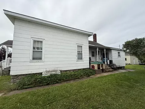 124 S B St, Cheboygan, MI 49721 photo 19