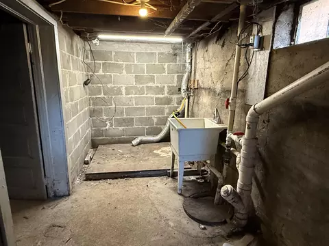 124 S B St, Cheboygan, MI 49721 photo 13