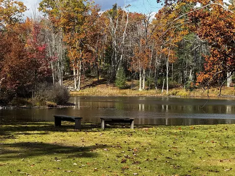5576 Seneca Trl, Gaylord, MI 49735