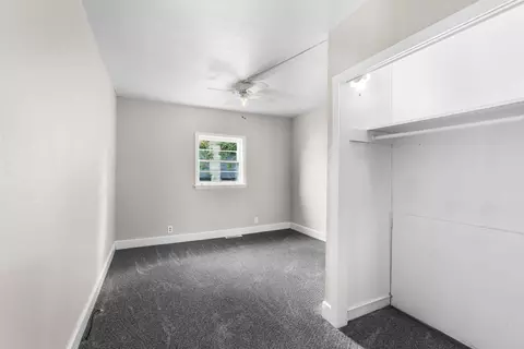 214 N E St, Cheboygan, MI 49721 photo 12