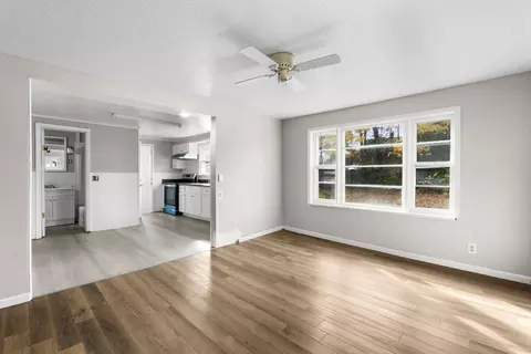 214 N E St, Cheboygan, MI 49721 photo 10
