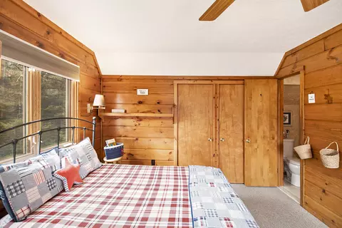 Bedroom - 18744 Gannet Ln, Ocqueoc, MI 49759 photo 4 of 5