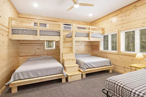 Bedroom - 18744 Gannet Ln, Ocqueoc, MI 49759 photo 5 of 5