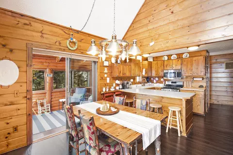 Dining - 18744 Gannet Ln, Ocqueoc, MI 49759 photo 1 of 1