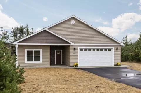 503 Goshawk Cir, Gaylord, MI 49735