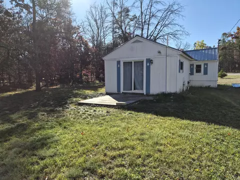 Exterior - 2887 E M-72 Hwy, Grayling, MI 49738 photo 4 of 8