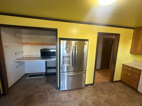 Kitchen - 419 Obrien Dr, Cheboygan, MI 49721 photo 3 of 3