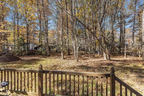Exterior - 121 Black Squirrel Ct, Roscommon, MI 48653 photo 5 of 8