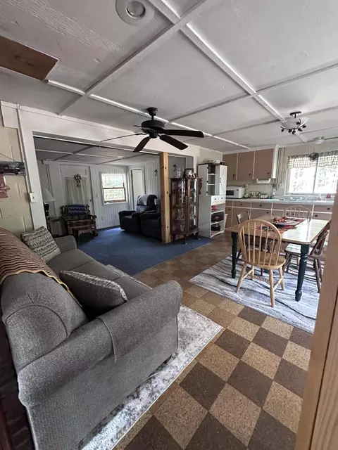 Living - 335 Wilcox Dr, Mio, MI 48647 photo 2 of 3
