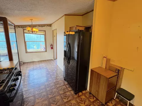 Kitchen - 10285 Scanlon Dr, Cheboygan, MI 49721 photo 3 of 6