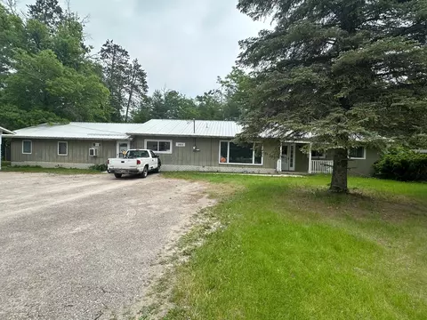 11625 Depot St, Atlanta, MI 49709
