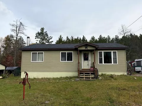 13080 Sturgis Rd, Atlanta, MI 49709