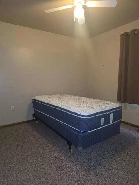 411 Peach Rd, Roscommon, MI 48653 photo 5