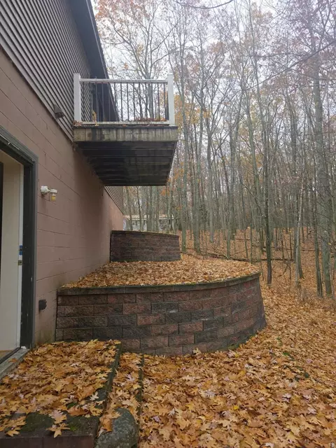 411 Peach Rd, Roscommon, MI 48653 photo 21