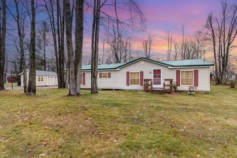 1100 Noirot St, Gaylord, MI 49735