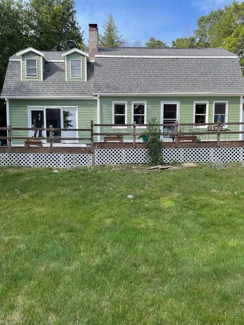 2897 Lime Kiln Point Dr, Bois Blanc, MI 49775