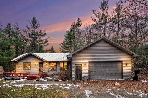 7950 S Straits Hwy, Indian River, MI 49749