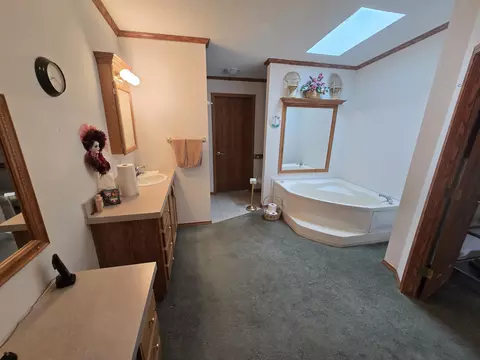Bath - 1434 Rogers Road Rd, Fairview, MI 48621 photo 2 of 7