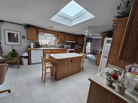 Kitchen - 1434 Rogers Road Rd, Fairview, MI 48621 photo 4 of 12