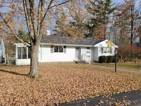 1093 Golf Course Rd, Alpena, MI 49707