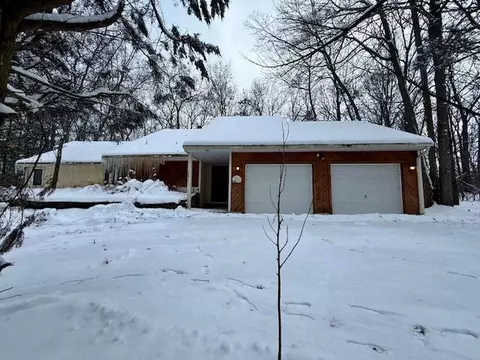 4424 Kristin Ct, Prudenville, MI 48651