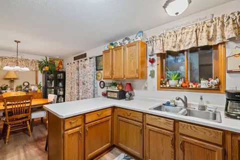 Kitchen - 929 Eppler Rd, Petoskey, MI 49770 photo 3 of 3