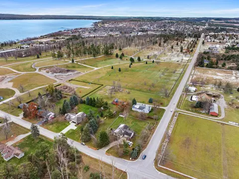 View/Area - 929 Eppler Rd, Petoskey, MI 49770 photo 6 of 10