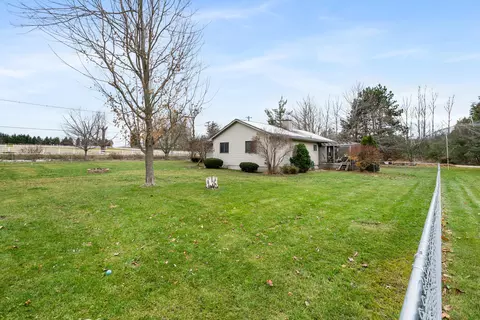 Exterior - 929 Eppler Rd, Petoskey, MI 49770 photo 3 of 10