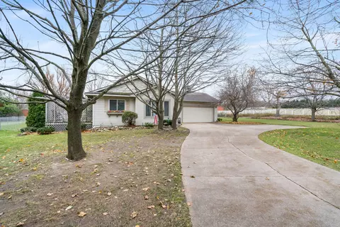 Exterior - 929 Eppler Rd, Petoskey, MI 49770 photo 9 of 10