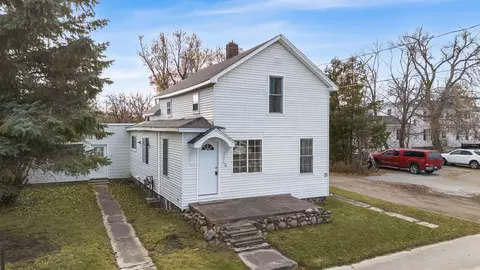 214 E State St, Cheboygan, MI 49721 photo 27