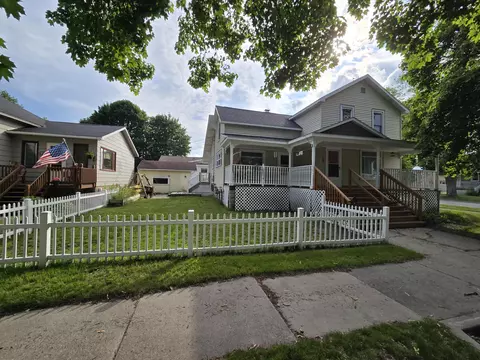 634 Tawas St, Alpena, MI 49707